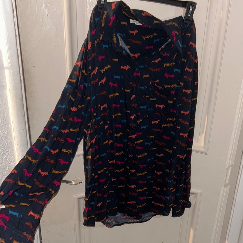 Beachlunchlounge Button up top